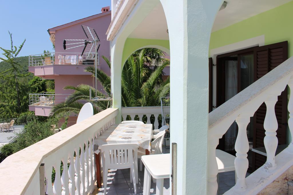 Egidio Gigi Bellich Holiday Apartments Family Houses Rabac Εξωτερικό φωτογραφία