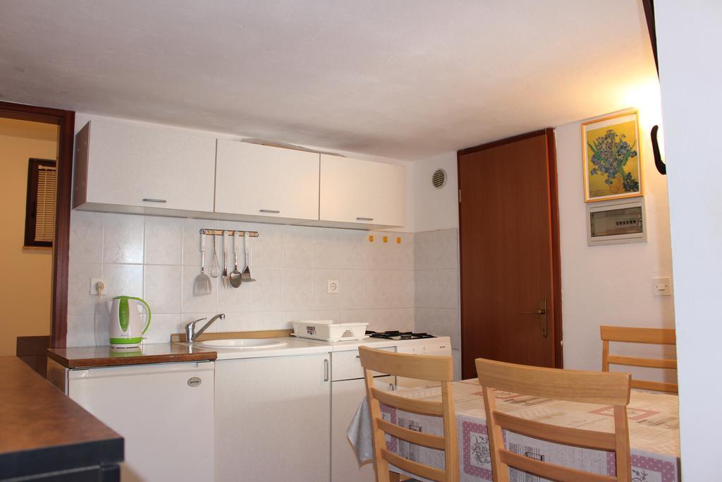 Egidio Gigi Bellich Holiday Apartments Family Houses Rabac Εξωτερικό φωτογραφία