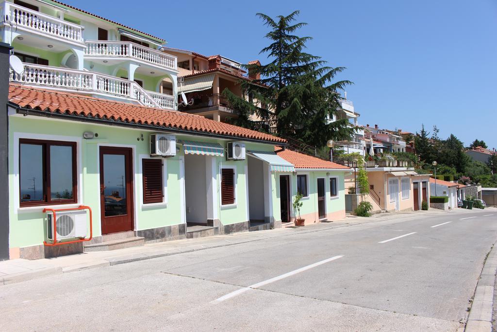 Egidio Gigi Bellich Holiday Apartments Family Houses Rabac Εξωτερικό φωτογραφία
